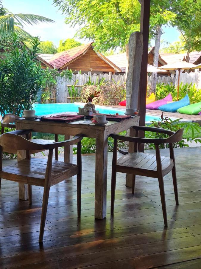 United Colors Of Gili Hotel Gili Meno Bagian luar foto